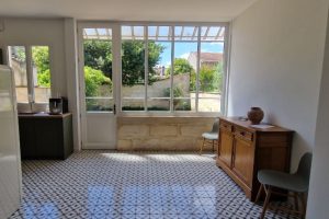 Ouvrir un mur porteur dans une maison ancienne : démarches, étude structure et précautions