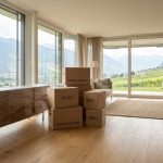 Déménagement à Martigny : comment gérer ses meubles et ses affaires pendant la transition ?